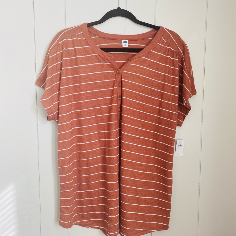 Old Navy Henley Tee NWT